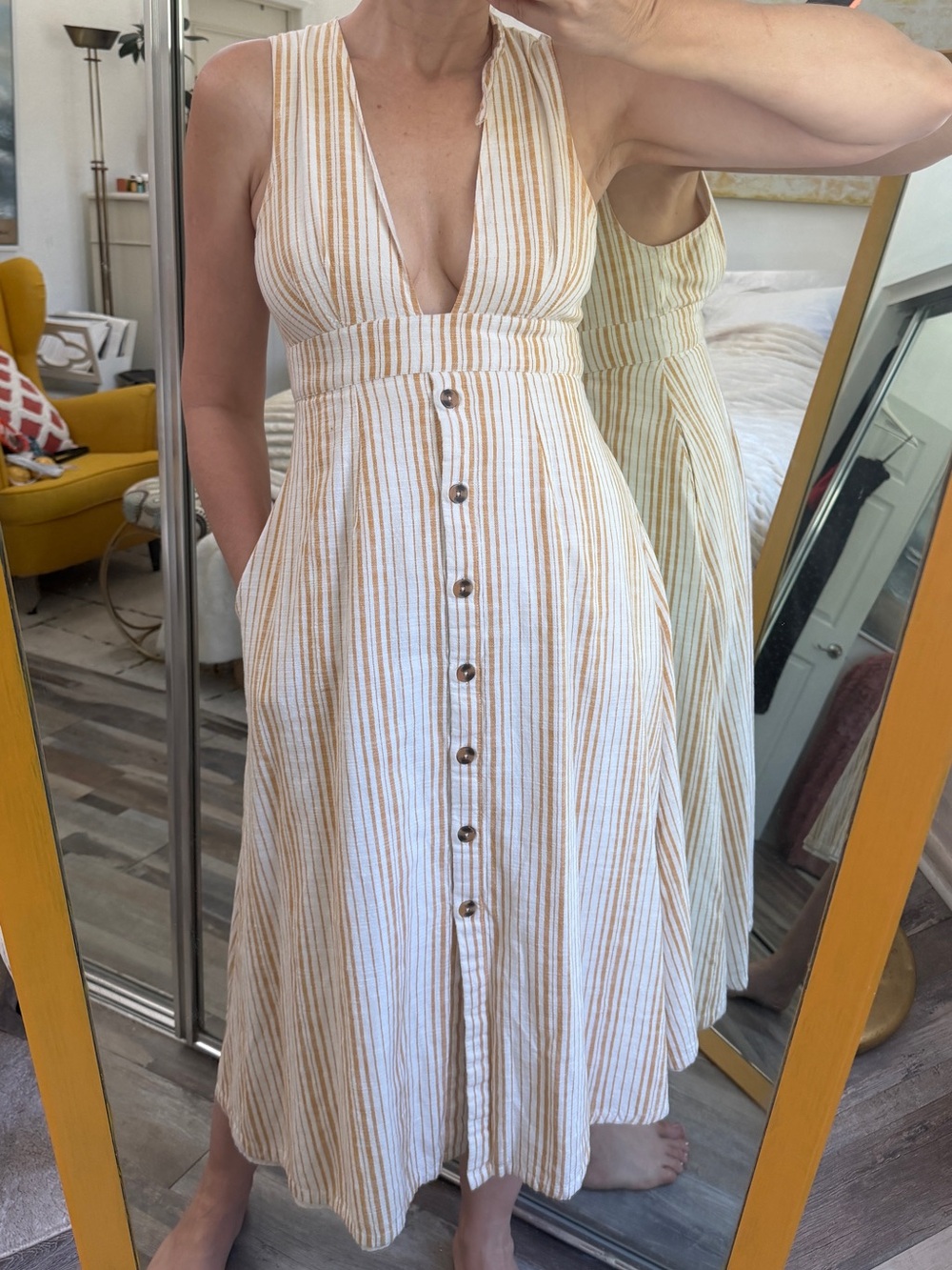 UO Millie Stripe Plunging Linen Button-Through Midi Dress V-neck Sz. 4 S Cotton
